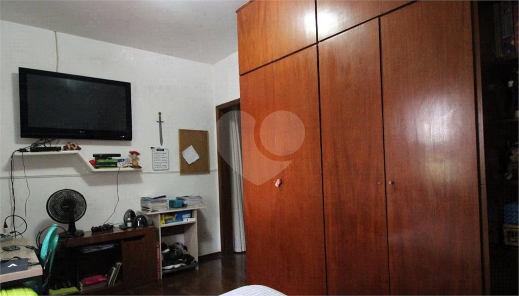 Sobrado à venda com 4 suítes em Vila Cordeiro, São Paulo, SP