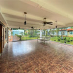 Casa à venda com 4 suítes no condomínio Miollo da Granja, Cotia - SP