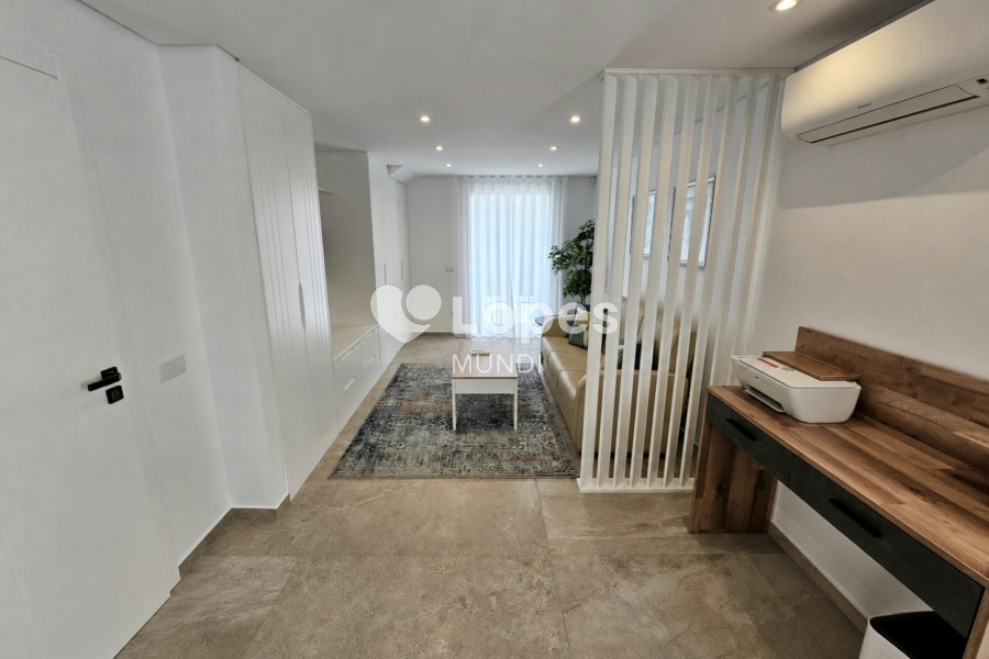 Casa com 3 quartos à venda no Algarve, Portugal – Piscina e terreno de 12.000 m²