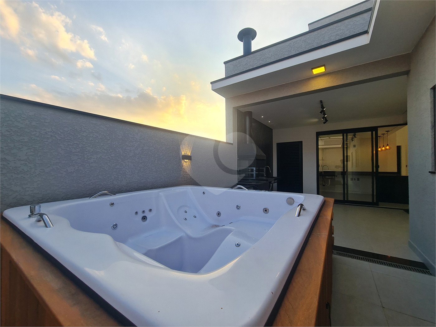 Casa à venda com 3 quartos, sendo 1 suíte, no condomínio Reserva Ipanema I, Sorocaba - SP