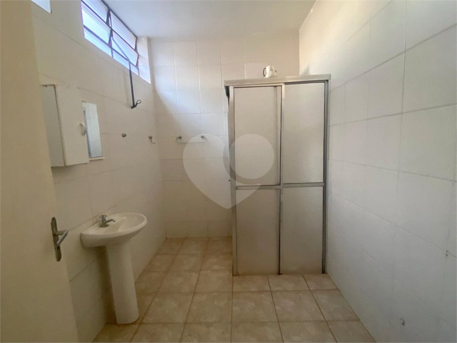 Casa à venda com 3 quartos, sendo 1 suíte, no Centro, Araraquara, SP