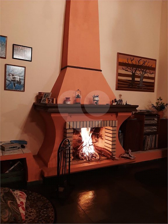 Sobrado à venda com 3 quartos, sendo 1 suíte, em Roseira, Mairiporã, SP