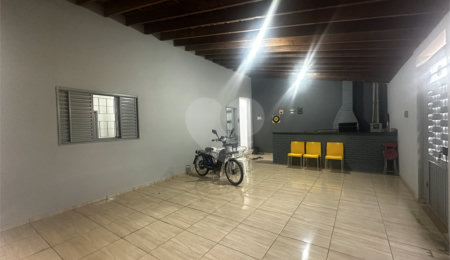 Casa à venda com 3 quartos, sendo 1 suíte,  em Jardim Alvorada, Três Lagoas, MS