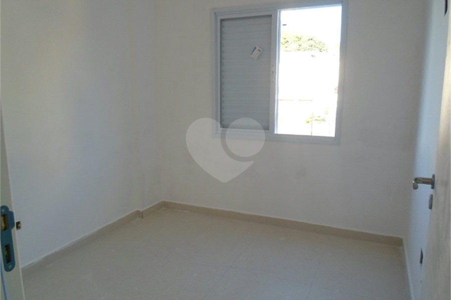 Casa à venda com 2 quartos no condomínio Residencial Cônego, São Paulo - SP