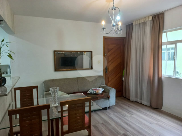Apartamento à venda com 2 quartos em Santana, São Paulo, SP