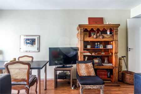 Apartamento à venda com 2 quartos, sendo 1 suíte, em Itaim Bibi, São Paulo, SP