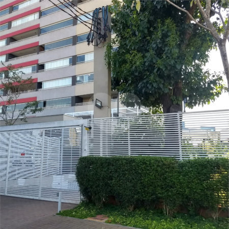 Apartamento à venda com 2 quartos, sendo 1 suíte, em Parque Industrial Tomas Edson, São Paulo, SP