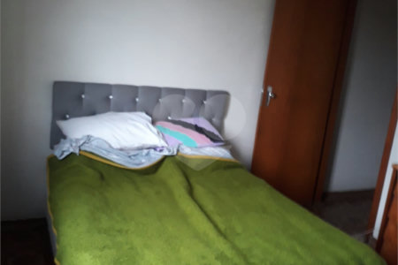 Sobrado à venda com 3 quartos em Jardim Oriental, São Paulo, SP