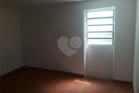 Casa à venda com 3 quartos em Santa Teresinha, São Paulo, SP