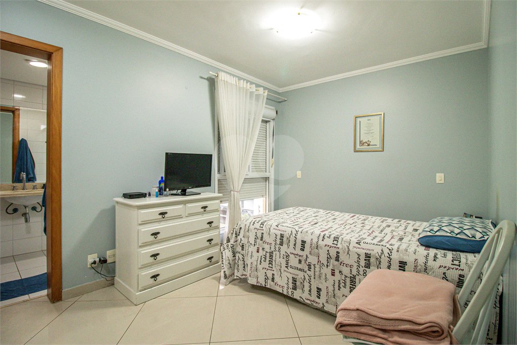 Apartamento à venda com 4 quartos, sendo 2 suítes, em Jardim Prudência, São Paulo, SP