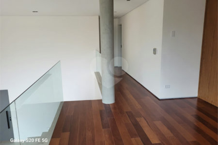Casa à venda com 3 suítes em Jardim Prudência, São Paulo, SP
