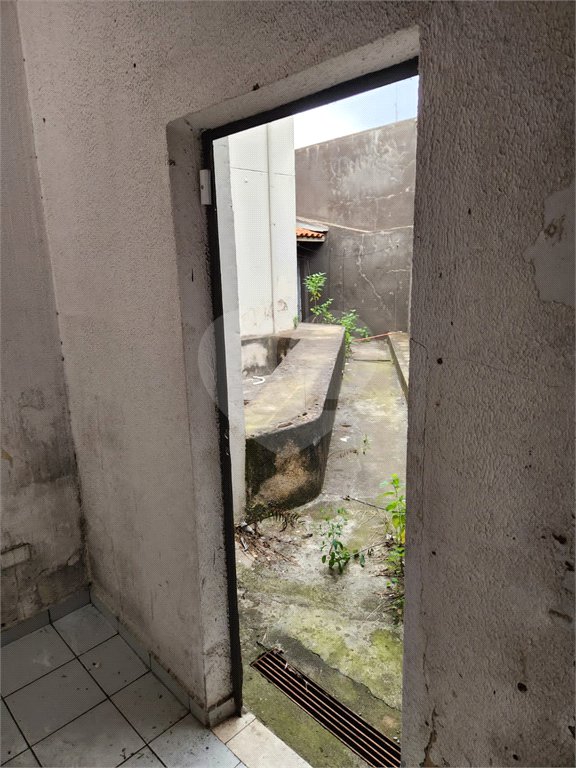 Sobrado à venda com 4 quartos em Vila Dom Pedro I, São Paulo, SP