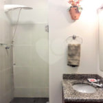 Casa à venda com 3 quartos, sendo 1 suíte,  em Jardim Aeroporto, São Paulo, SP