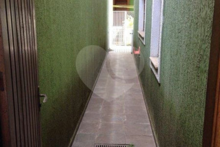 Sobrado à venda com 3 quartos, sendo 1 suíte, em Santa Teresinha, São Paulo, SP