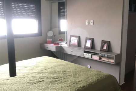 Casa à venda com 3 suítes no condomínio Residencial Fazenda Altaq Vista, Salto de Pirapora - SP