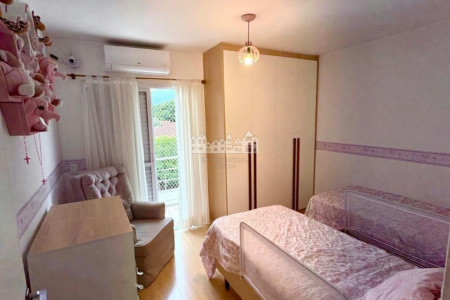 Sobrado à venda com 3 quartos, sendo 1 suíte, em Jardim Paulista, Atibaia, SP
