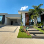 Casa à venda com 3 quartos, sendo 2 suítes, no condomínio Jardim Residencial Dona Maria José, Indaiatuba - SP