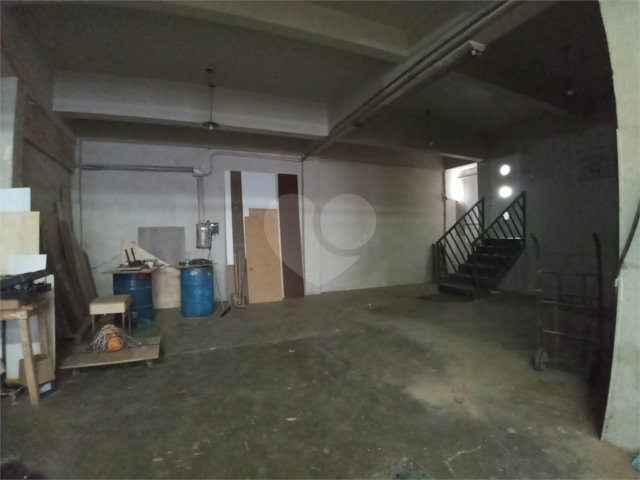Prédio à venda em Imirim, São Paulo, SP