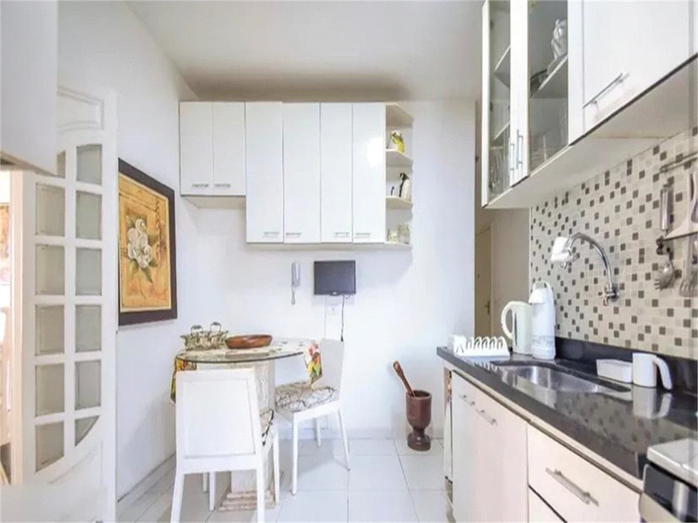 Apartamento à venda com 3 quartos, sendo 1 suíte, em Jardim Londrina, São Paulo, SP