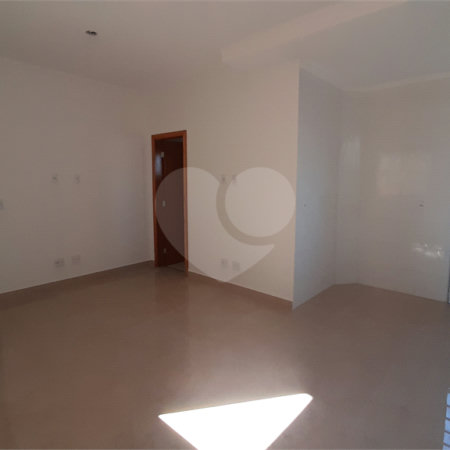 Casa à venda com 2 quartos no condomínio Residencial Luta, São Paulo - SP