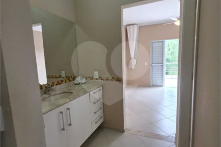Casa à venda ou para alugar com 3 quartos, sendo 1 suíte, no condomínio Terras de São Francisco, Vinhedo - SP