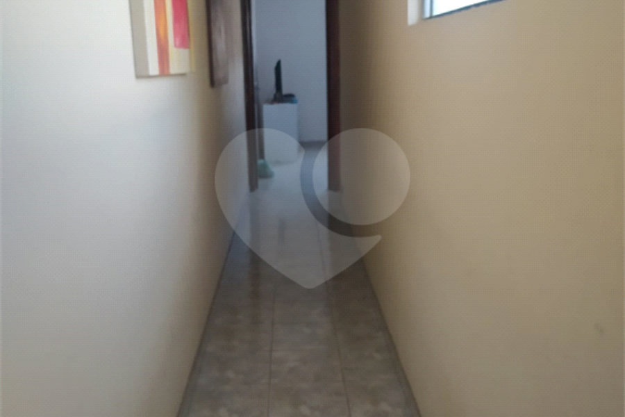 Sobrado à venda com 3 quartos, sendo 1 suíte, em Tremembé, São Paulo, SP