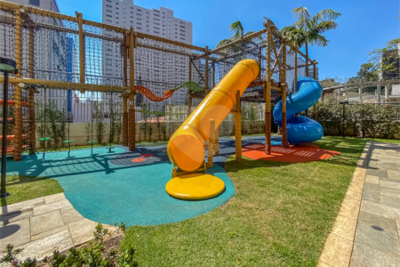 Apartamento - Vila Mariana - Alto Padrão - 3 Suítes - 4 Vagas - Venda / Compra - Próximo ao Metrô