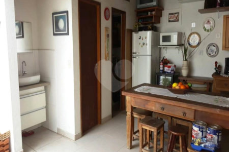 Casa à venda com 4 quartos, sendo 1 suíte,  em Rolinópolis, São Paulo, SP