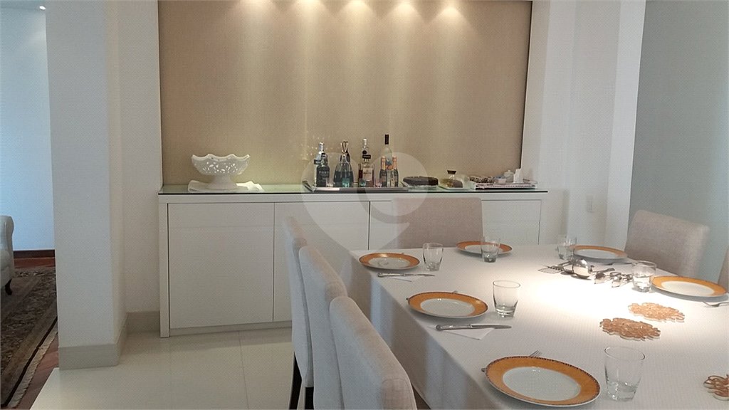 Apartamento à venda com 3 suítes em Santana, São Paulo, SP