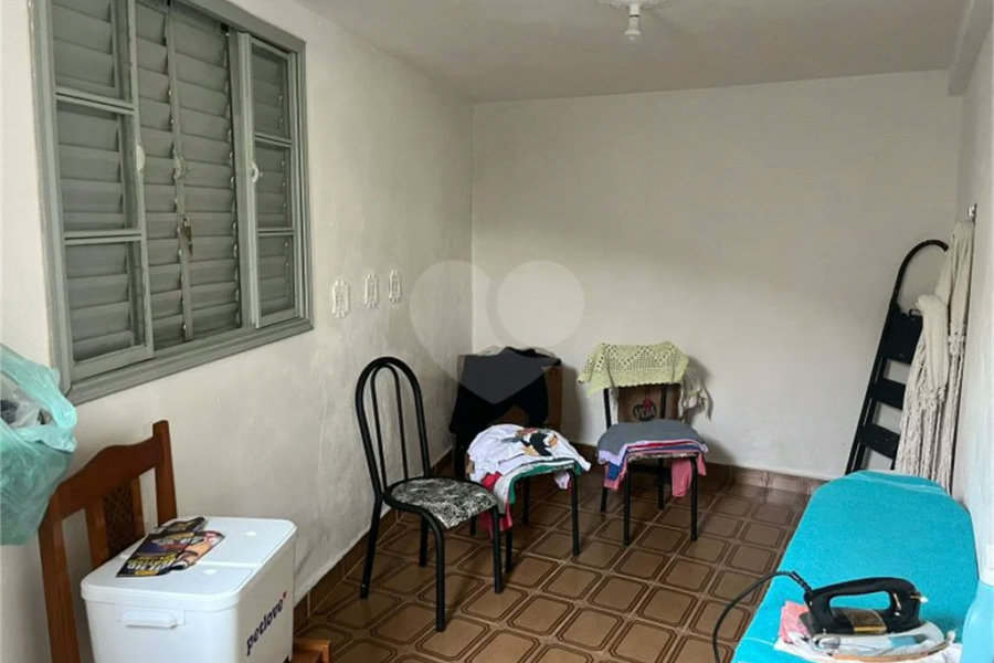Casa à venda com 3 quartos em Horto, São Paulo, SP