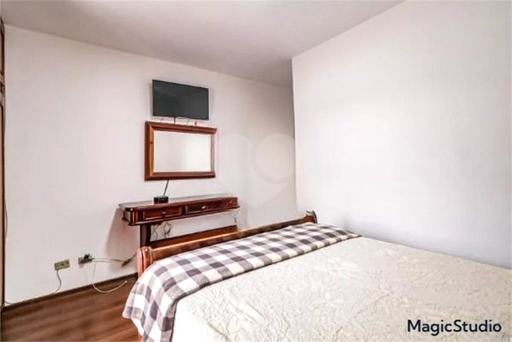 Casa à venda com 3 quartos, sendo 1 suíte,  em Jardim Bonfiglioli, São Paulo, SP