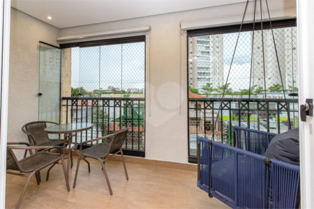 Apartamento à venda com 4 quartos, sendo 1 suíte, em Jardim Monte Kemel, São Paulo, SP