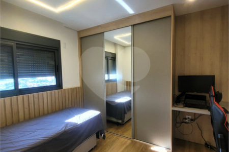 Apartamento à venda com 3 quartos, sendo 1 suíte,  em Parque Campolim, Sorocaba, SP