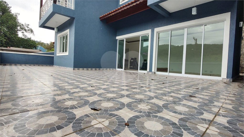 Casa à venda com 3 quartos, sendo 2 suítes,  em Serra da Cantareira, Mairiporã, SP