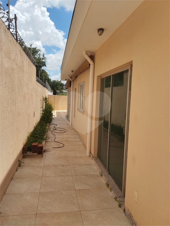 Sobrado à venda com 4 quartos, sendo 3 suítes, em Altos do Jaraguá, Araraquara, SP