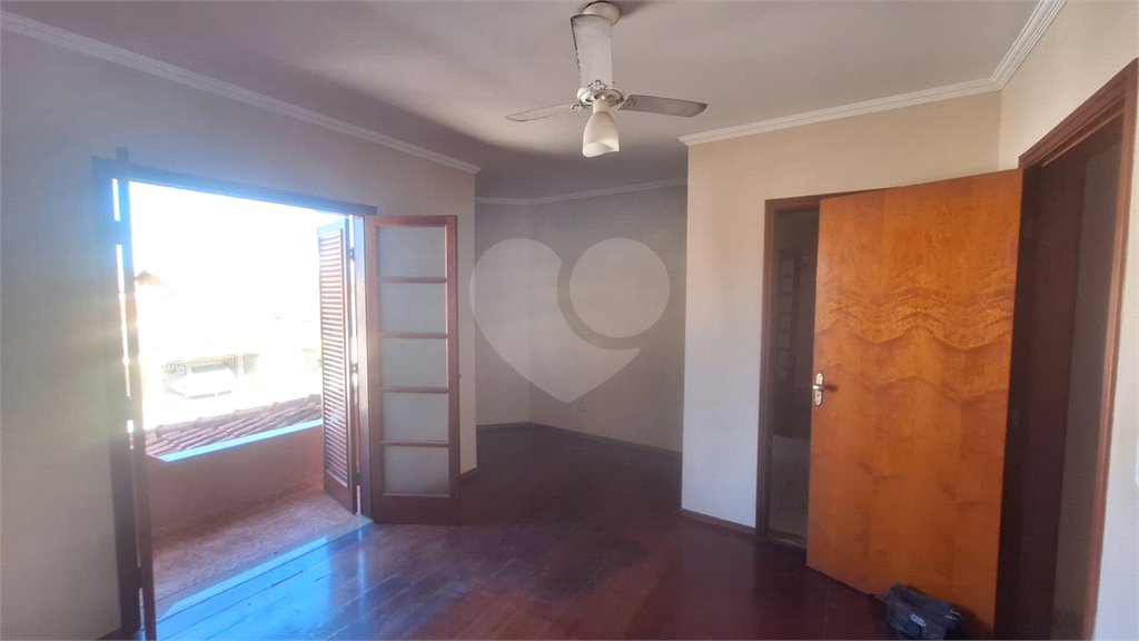 Casa à venda com 3 quartos, sendo 1 suíte, em Jardim Itanguá, Sorocaba, SP