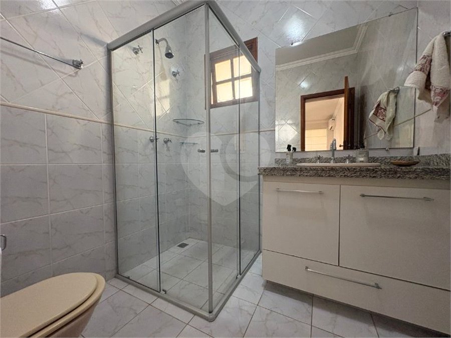 Casa à venda com 4 suítes no condomínio Granja Olga II, Sorocaba - SP