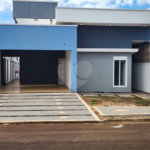 Casa à venda com 3 quartos, sendo 2 suítes, no condomínio Sollares, Araraquara - SP