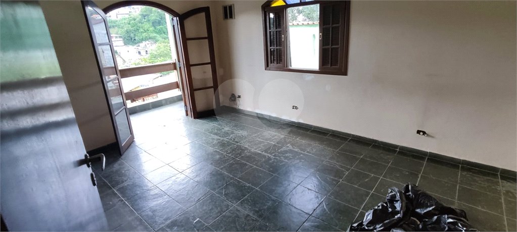 Casa à venda com 4 quartos, sendo 1 suíte, em Serra da Cantareira, Mairiporã, SP