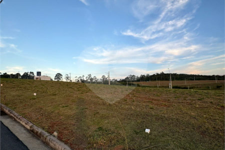 Terreno à venda no condomínio Paradise Garden, Mogi das Cruzes - SP