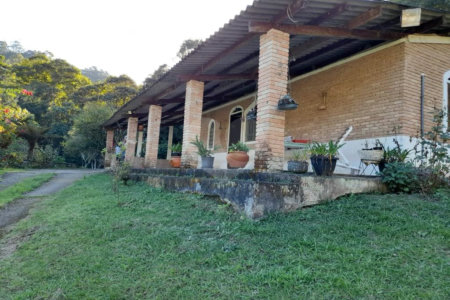 Sítio à venda com 4 quartos no Centro, Nazaré Paulista, SP