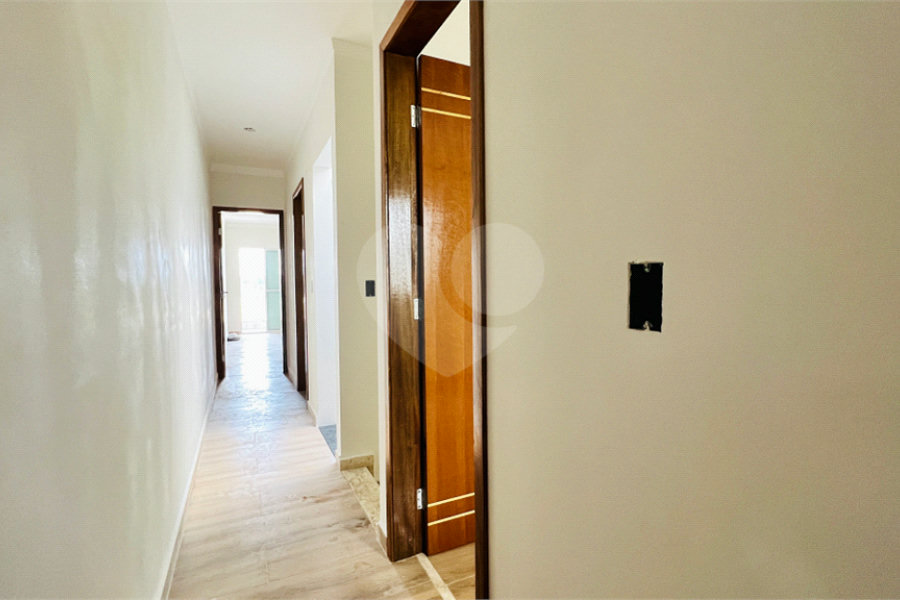 Sobrado à venda com 3 quartos, sendo 1 suíte, em Vila Mazzei, São Paulo, SP