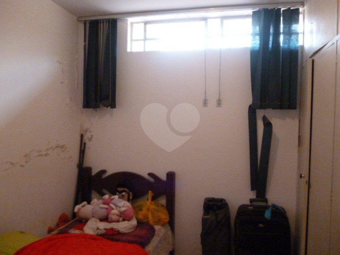Casa à venda com 5 quartos, sendo 2 suítes, em Parque Jabaquara, São Paulo, SP