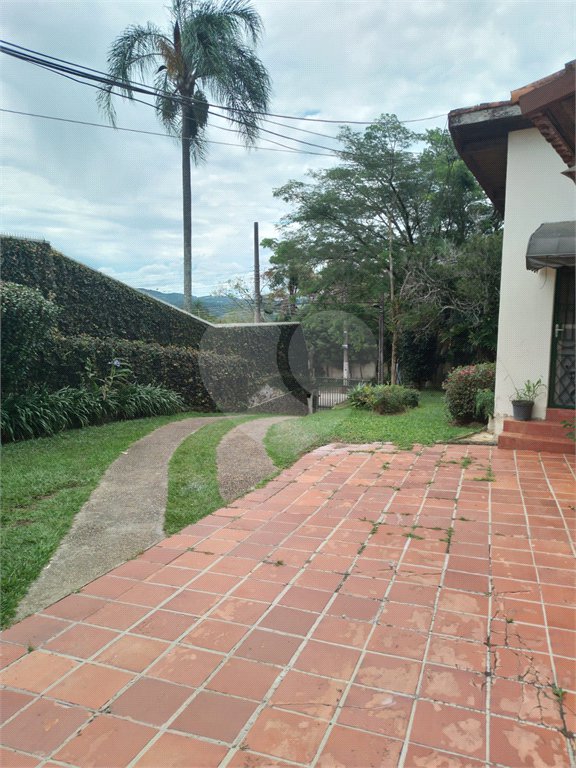 Casa à venda com 3 quartos, sendo 2 suítes, em Vila Santista, Atibaia, SP