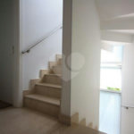 Casa à venda com 4 quartos, sendo 2 suítes, no condomínio Melbourne Residence, São Paulo - SP