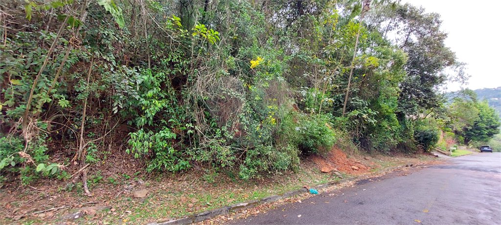 Terreno à venda no condomínio Alpes da Cantareira, Mairiporã - SP