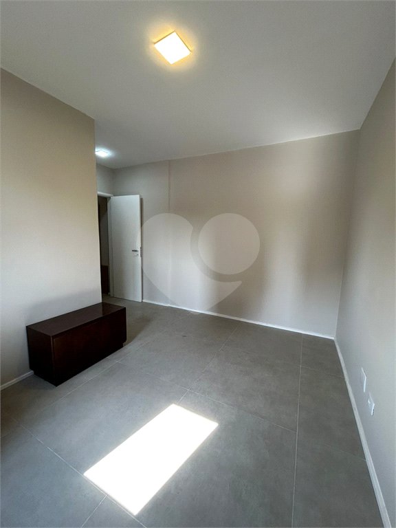 Apartamento à venda com 1 quarto em Santana, São Paulo, SP