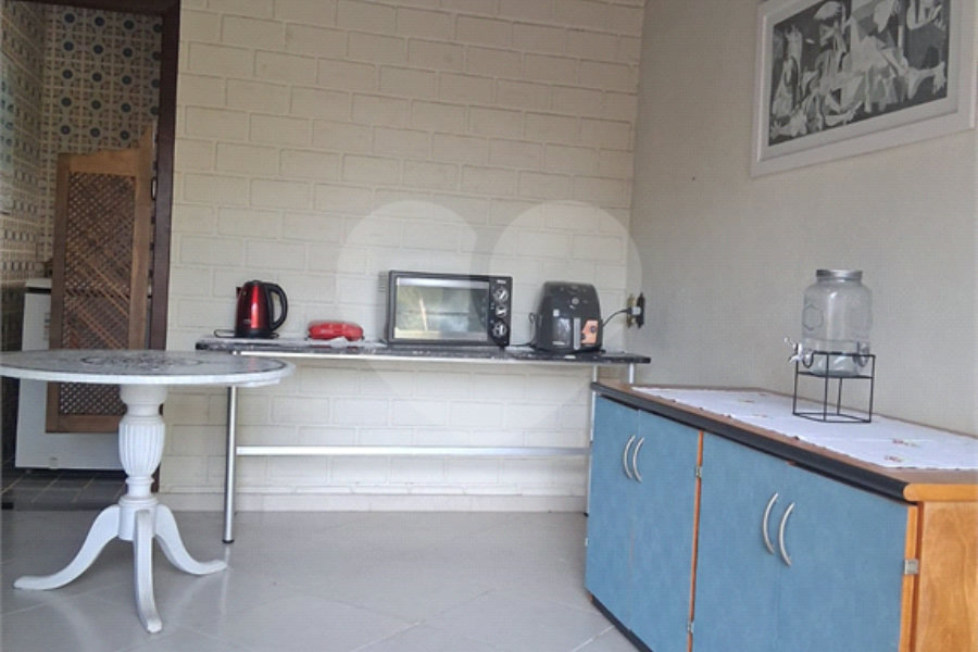 Casa à venda com 3 suítes no condomínio Alpes da Cantareira, Mairiporã - SP