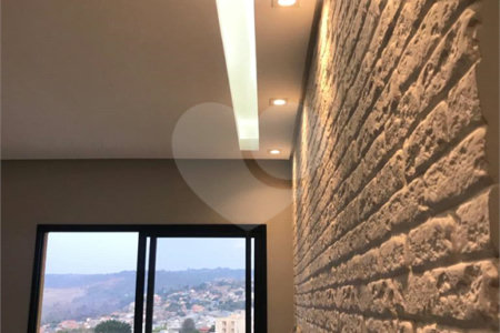 Apartamento à venda com 2 quartos em Vila Sonia, Valinhos, SP