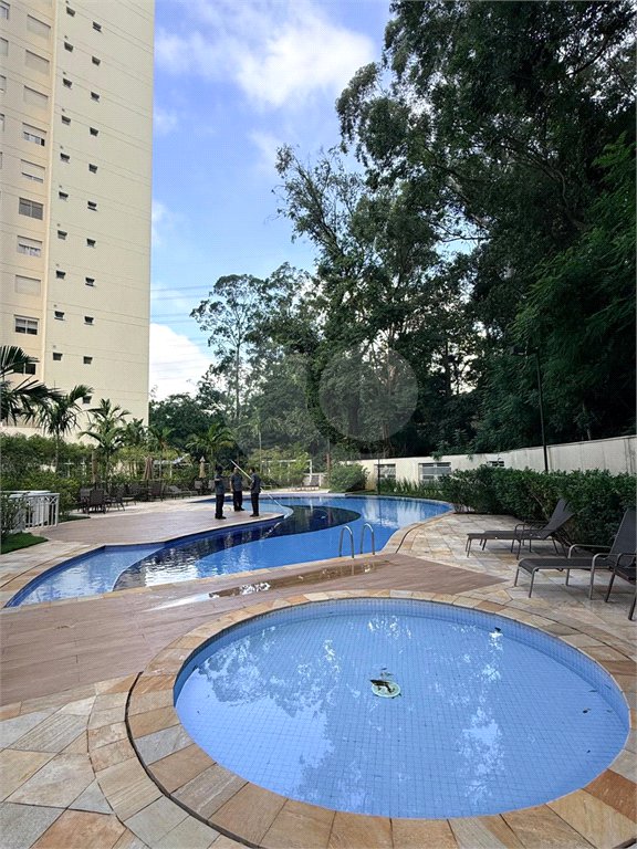 Apartamento à venda com 3 suítes em Vila Andrade, São Paulo, SP
